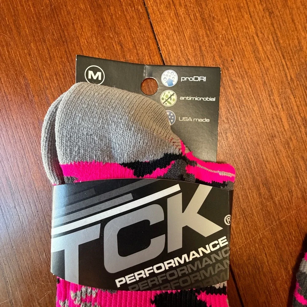 TCK Performance Hot Pink Camo Over The Calf Athletic Socks M Athletic Wicking